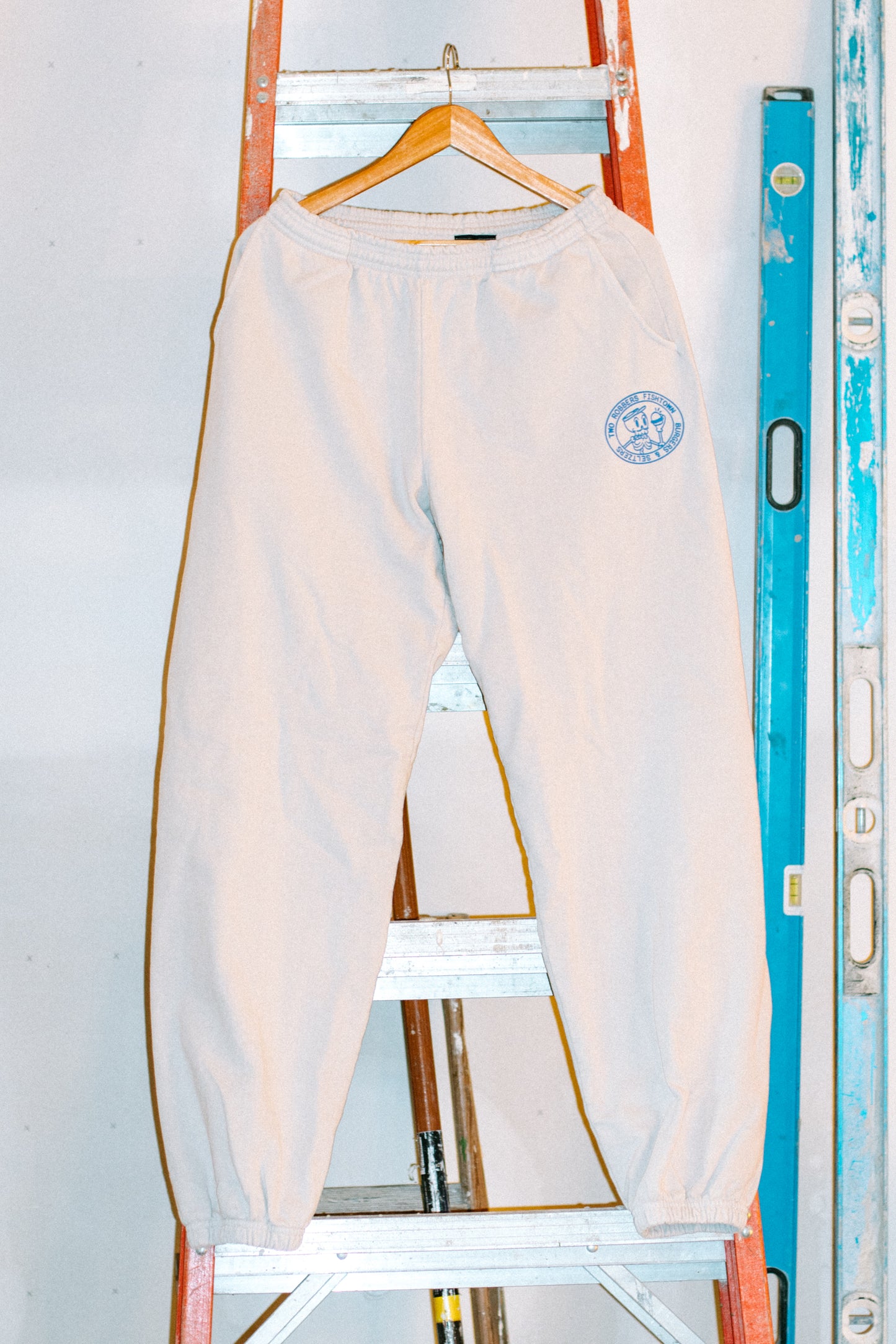 Two Robbers Fishtown Sweatpants – Off-White